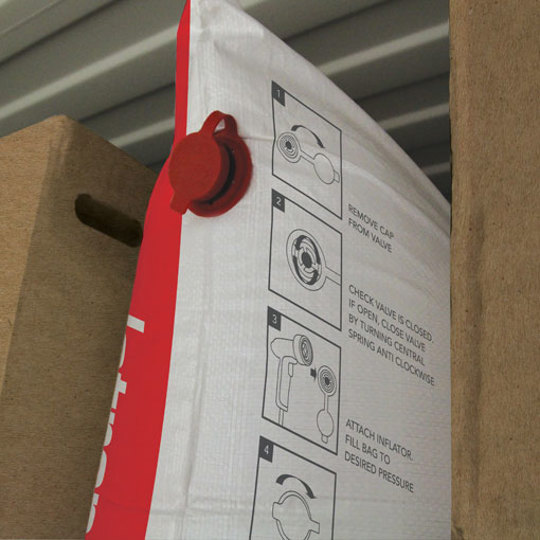 Close up of the d-connect valve of a Cordstrap woven dunnage bag.