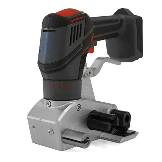 CBT35 battery tensioner to apply tension on Cordstrap polyester composite strapping.